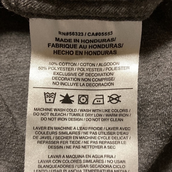 Nike Just Do It Short Sleeve T-Shirt - Picture 8 of 9